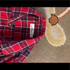 Vineyard Vines flannel size 4